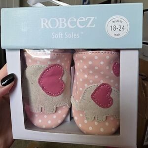 Robeez Little Peanut Pink Leather Shoes